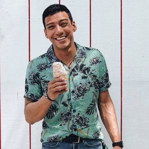 Meet your Posher, Noel